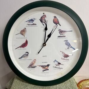 Bird Sounds Wall Clock 13.5 In Round Green Working Sounds Work MFA 1997 Vtg